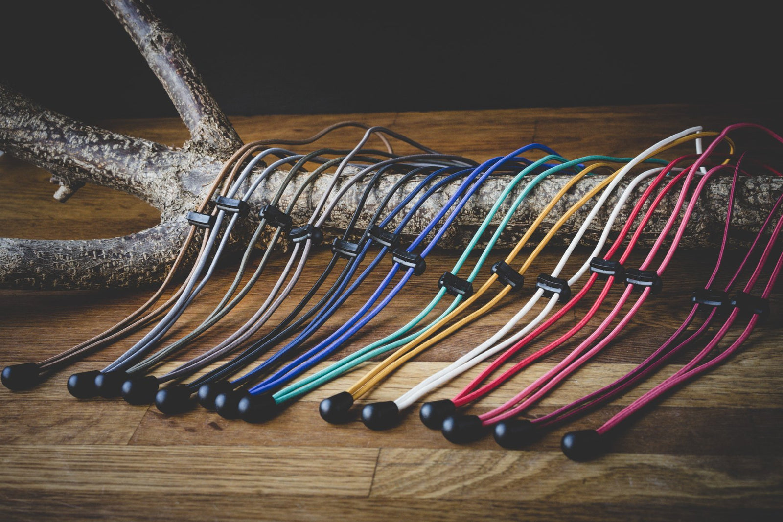 Farbige Elastiksenkel